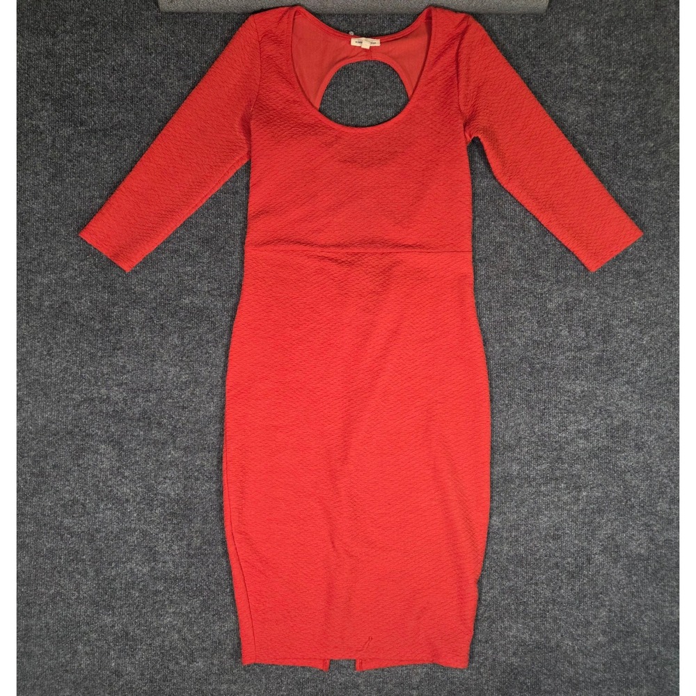 Silence + Noise Red Textured Bodycon Dress Medium Cutout Back 3/4 Sleeve Mini